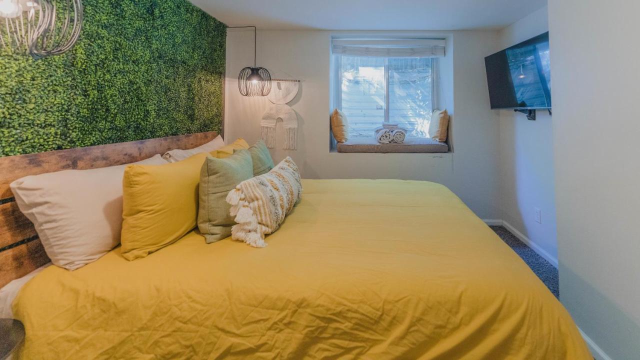 Zen Out In The Comfiest Two Bedroom Zen Den By Sloan's Lake, Сasa de vacaciones *